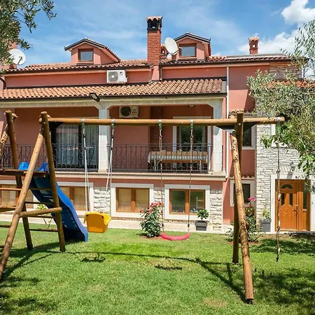 Viktori Casa de Férias *