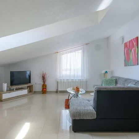 Viktori Tatil Evi Rovinj